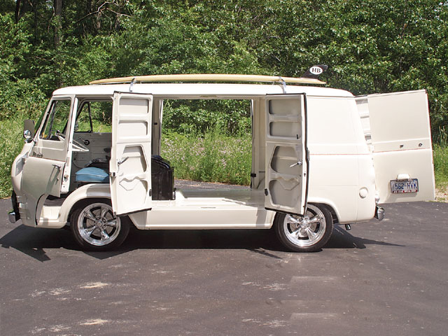 Ford Econoline Van