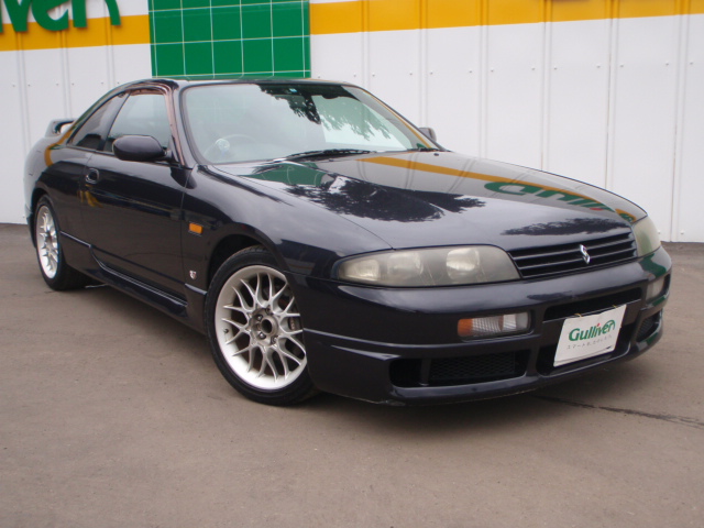 Nissan Skyline GTS-25 Coupe