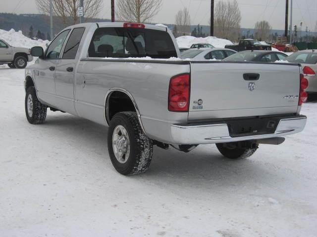 Dodge Ram 2500 SLT Quad Cab LWB 4x4