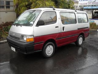 Toyota Hiace ZR