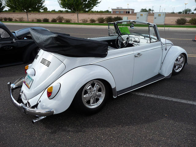 Volkswagen Type 1 Beetle Convertible