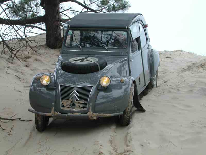 Citroen 2CV Sahara