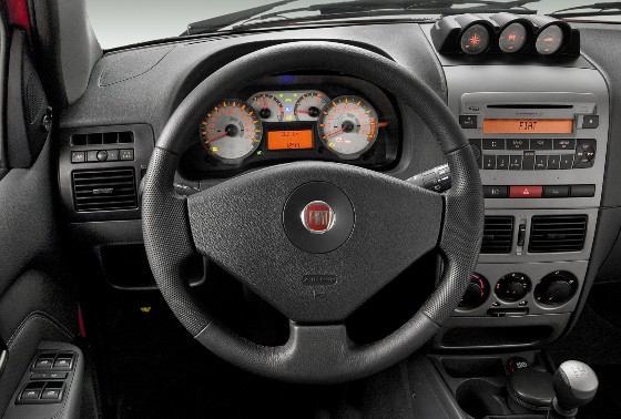 Fiat Palio Adventure 18 Locker