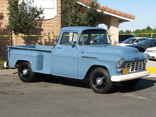 Chevrolet 3200 Pickup