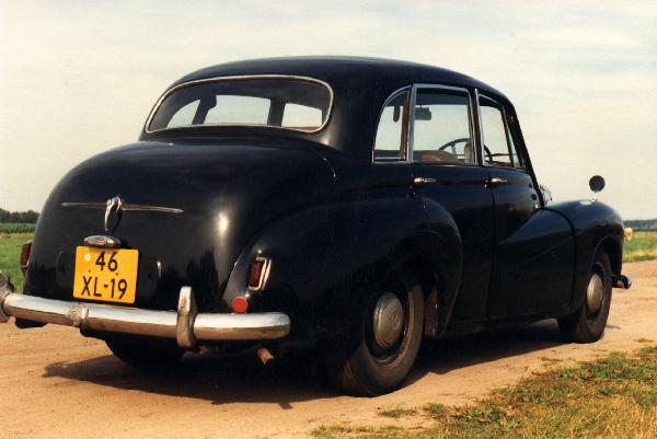 Daimler Conquest-Century