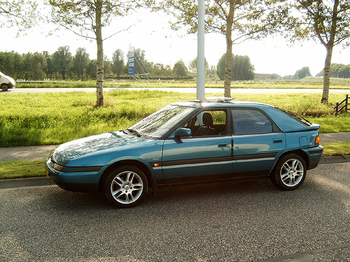 Mazda 323 GLX