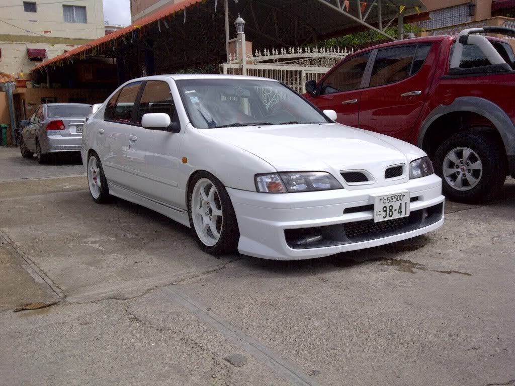 Nissan Primera Camino 18