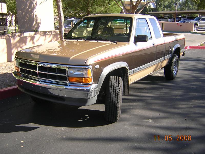 Dodge Dakota LE