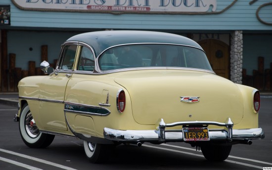 Chevrolet Bel Air 2-dr Sedan