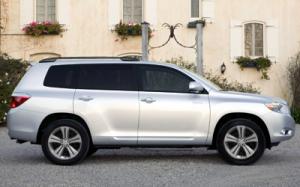 Toyota Highlander Sport