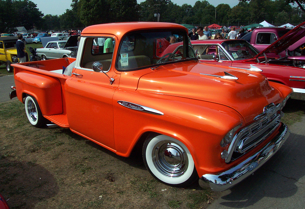 Chevrolet Chevrolet Pick-up