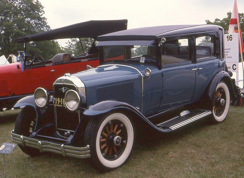 Buick Series 121 sedan