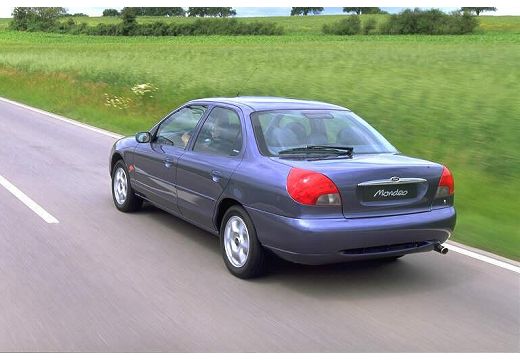 Ford Mondeo V6 Ghia