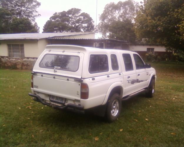 Ford Ranger XLT 25 TDi