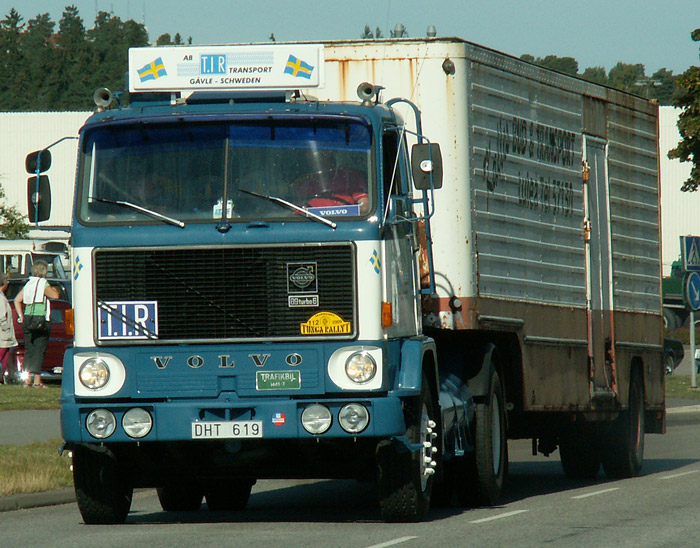 Volvo L 49555 Titan