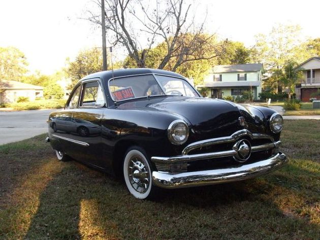 Ford Custom club coupe