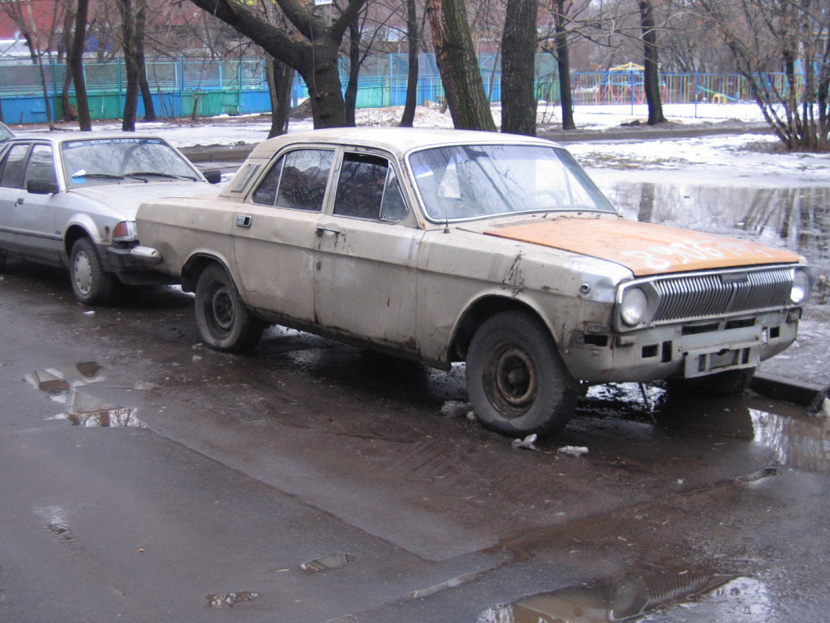 Gaz Volga 2401