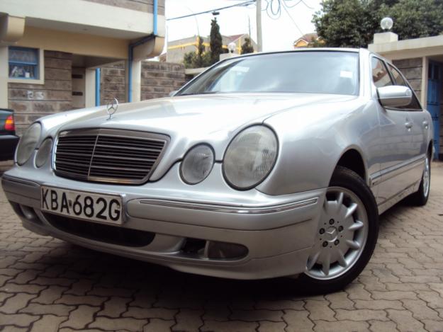 Mercedes-Benz E200 Kompressor