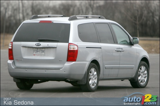 Kia Sedona EX