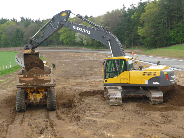 Volvo EC240