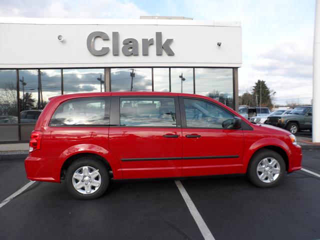 Dodge Grand Caravan SE 38