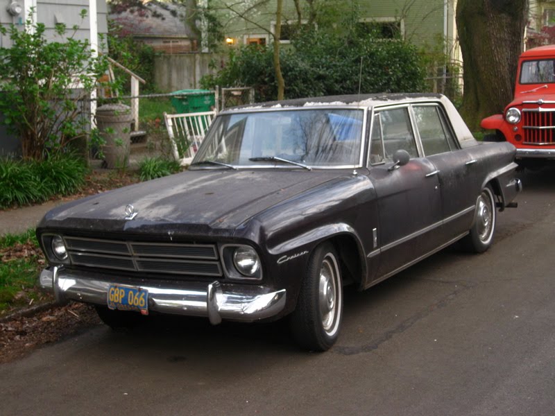 Studebaker Cruiser