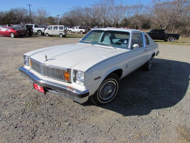 Oldsmobile Omega Brougham