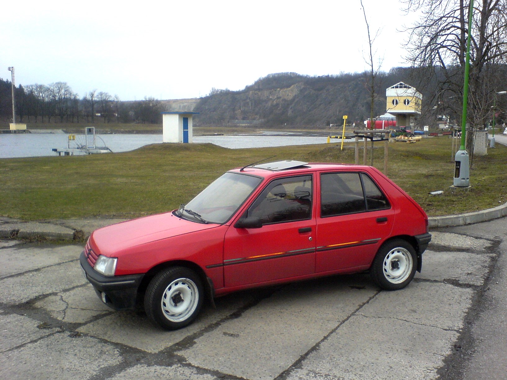 Peugeot 205 11 Color Line