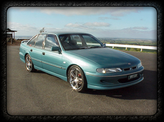 Holden Berlina VY1