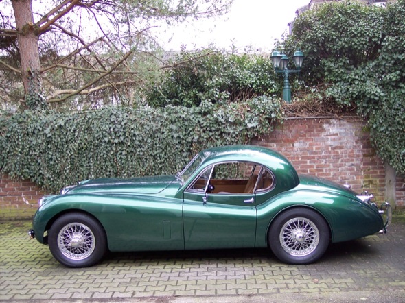 Jaguar XK 120 FHC