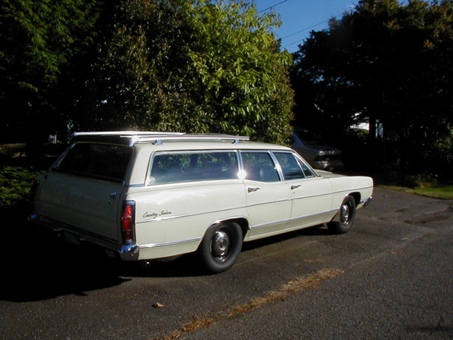 Ford Galaxie 500 Country Sedan wagon