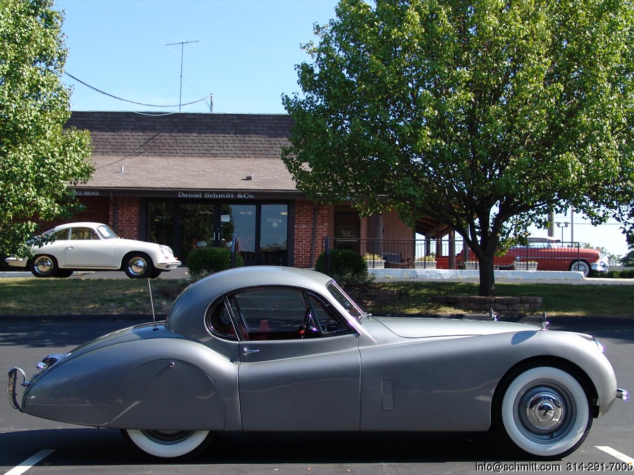 Jaguar XK120 coupe