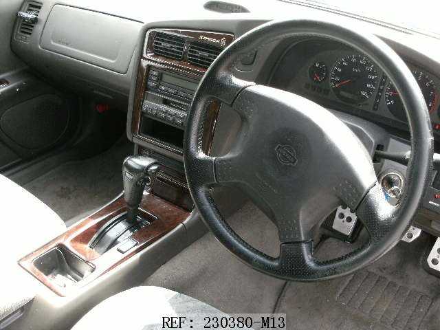 Nissan Stagea 25X Four