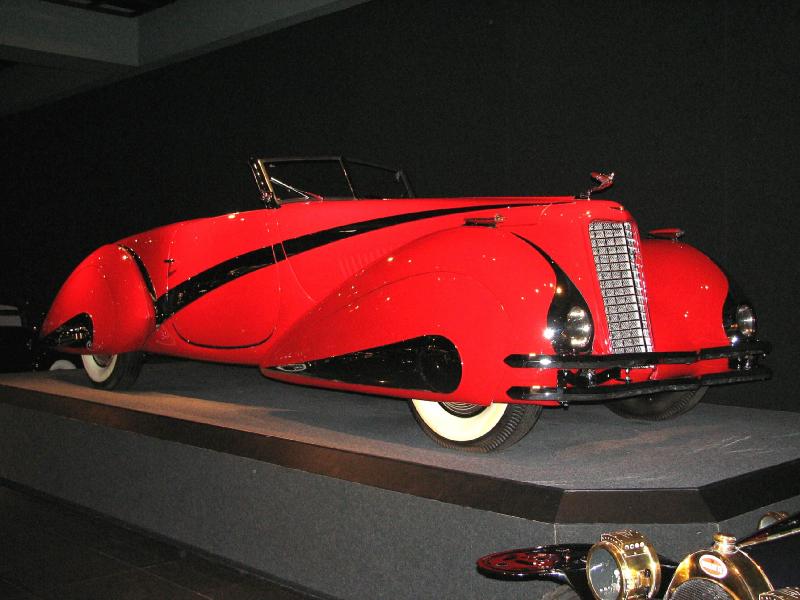 Cadillac V-16 Series 37-90 Hartmann Cabriolet