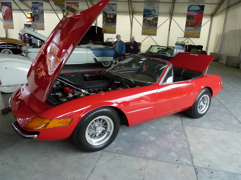 Ferrari 365GTB Daytona spyder replica Ferrari 365GTB Daytona spyder replica