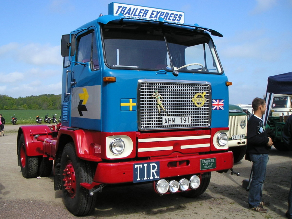 Volvo L4951 Titan