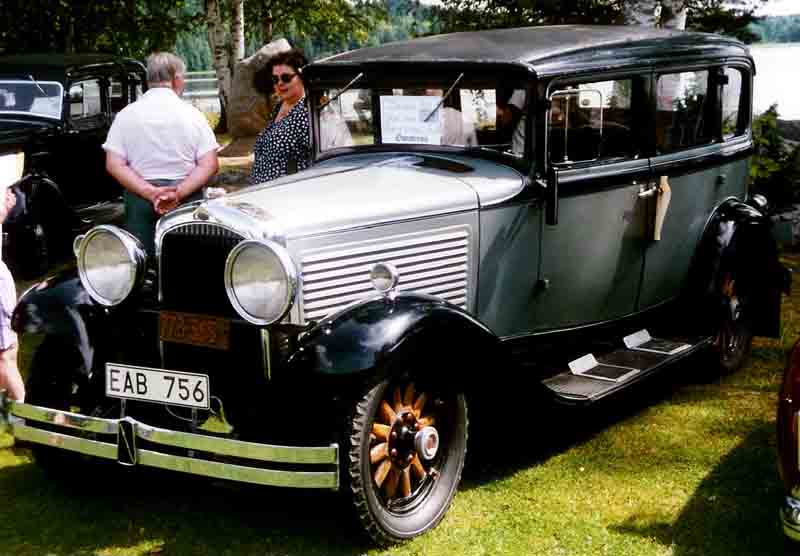 Marmon 8-69 Hayes sedan