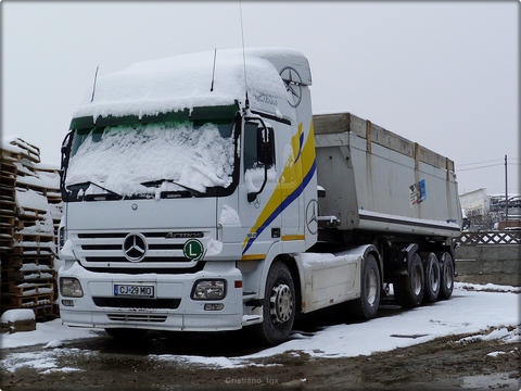 Mercedes-Benz Actros MP2 1841