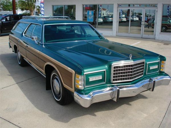 Ford LTD Country Squire wagon