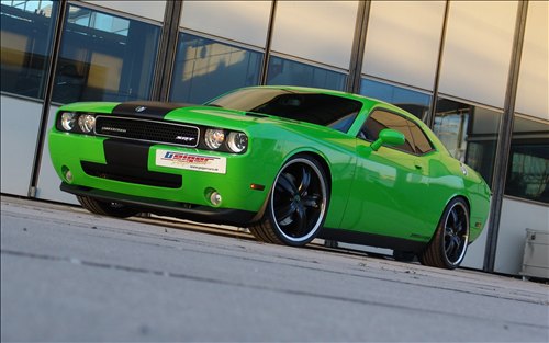 Dodge Challenger SRT8 Hemi