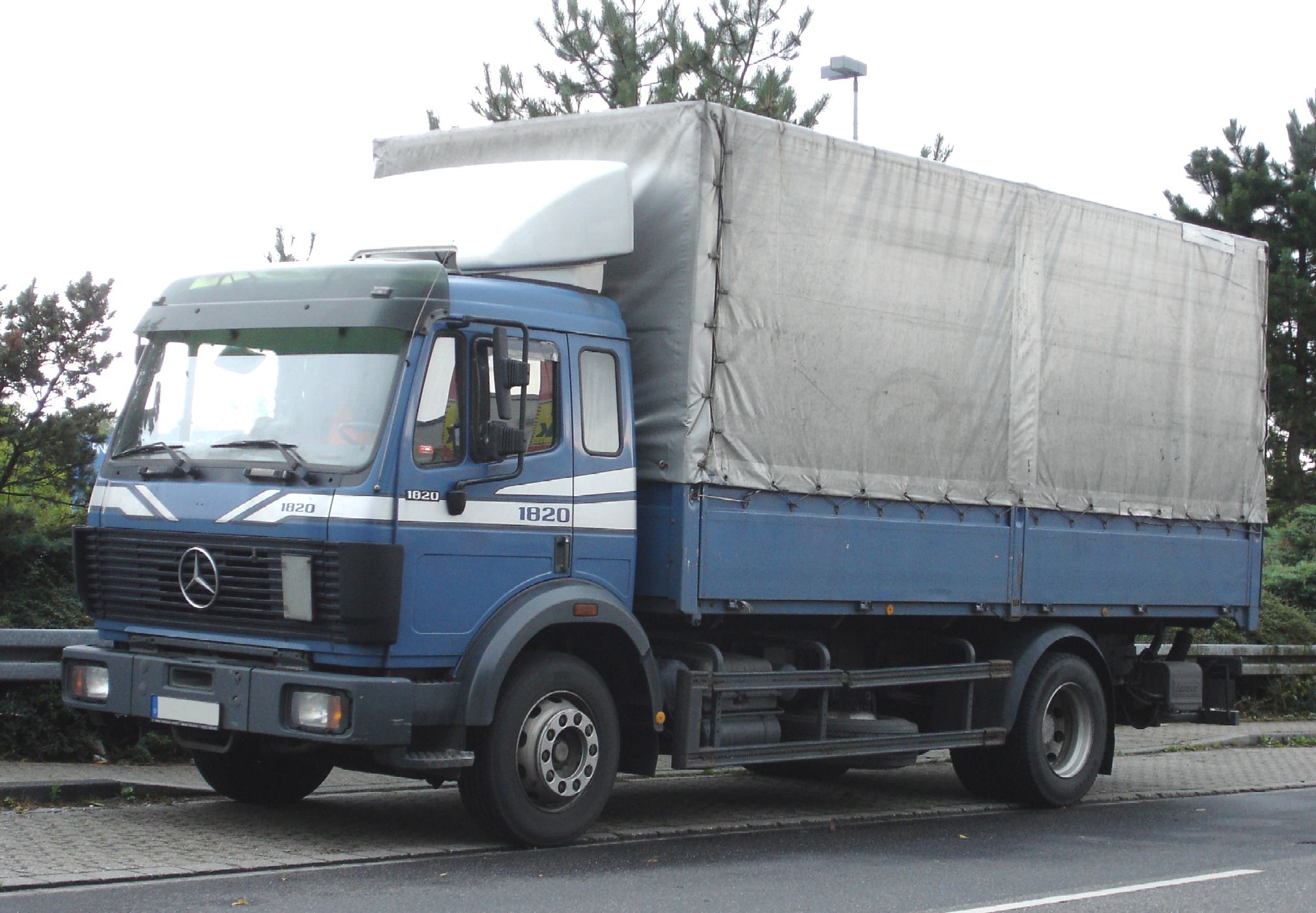 Mercedes-Benz O 500 Paradiso 1800 DD