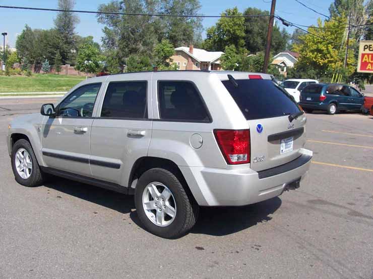 Jeep Laredo