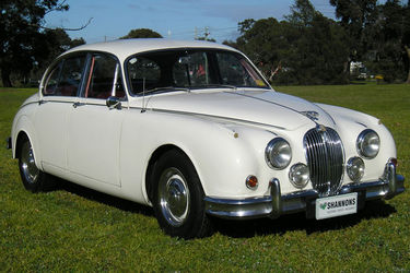 Jaguar MkII 34