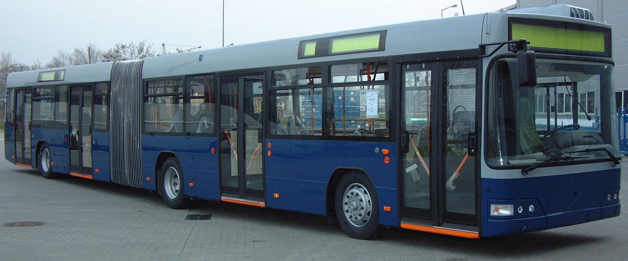 Volvo 7700