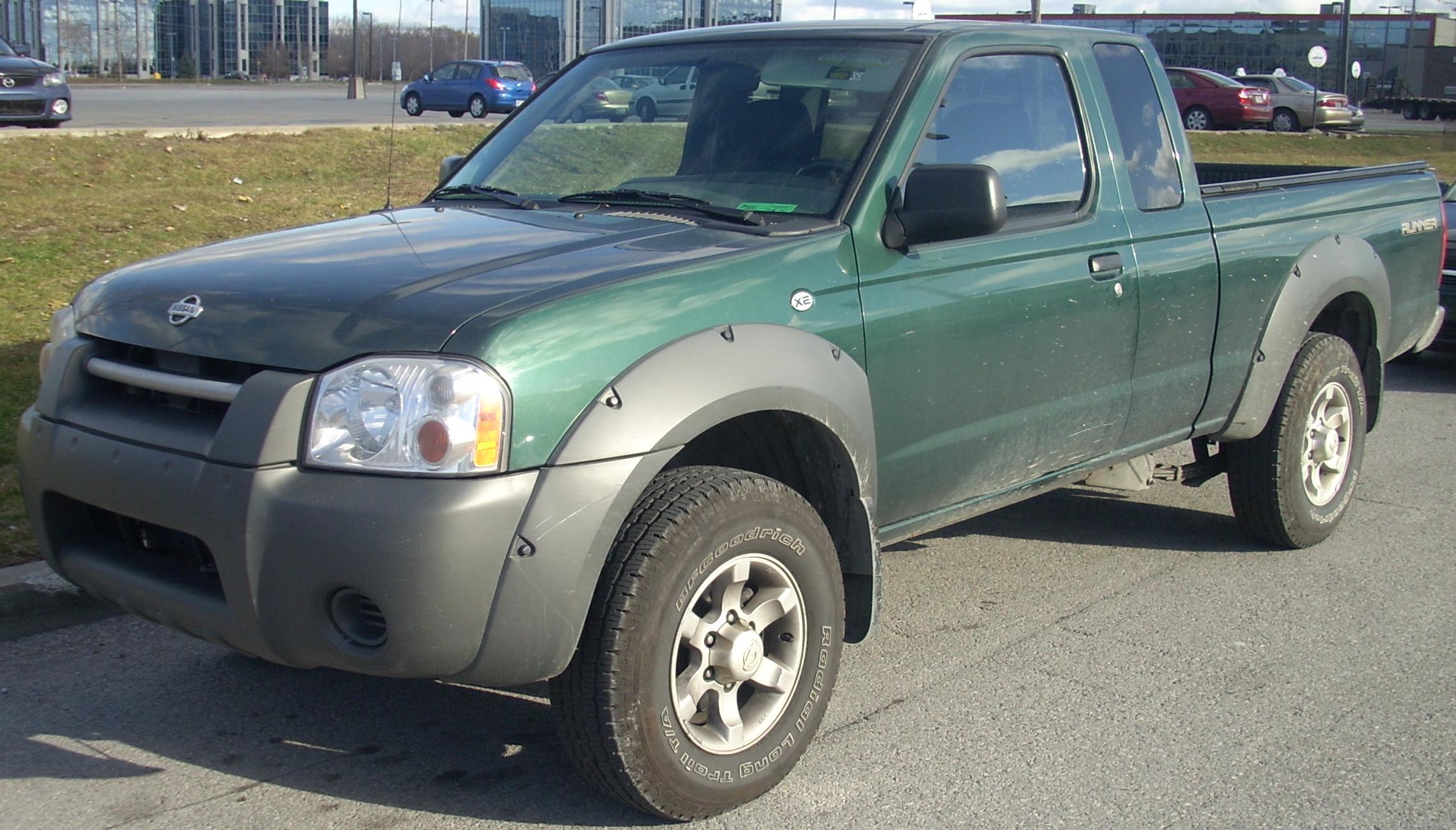 Nissan Frontier Desert Runner