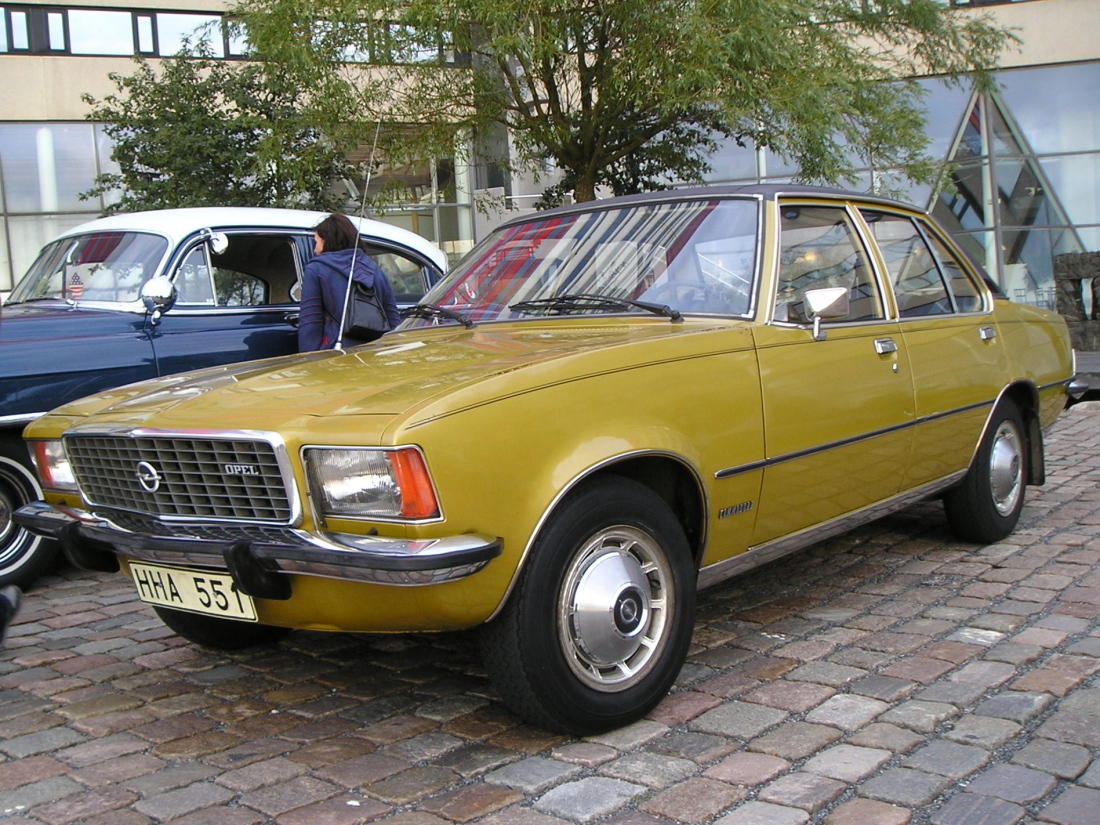 Opel Commodore 4dr