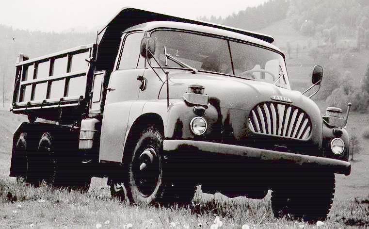 Tatra 138