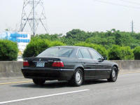 BMW 720i