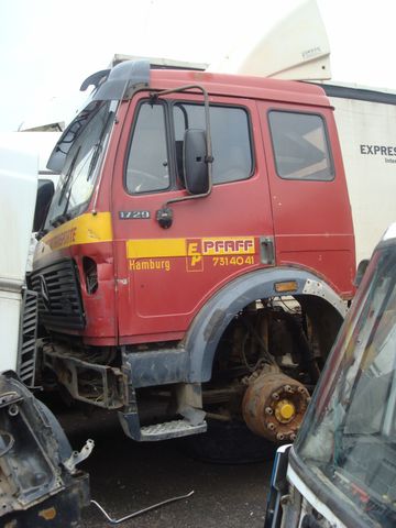 Mercedes-Benz 1729 Mercedes-Benz 1729