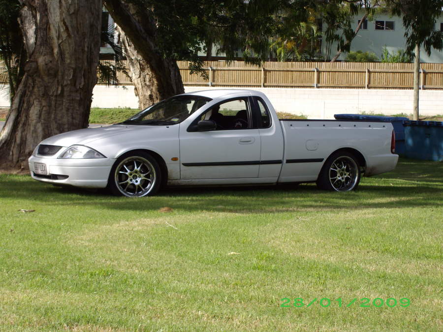 Ford Falcon XLS ute